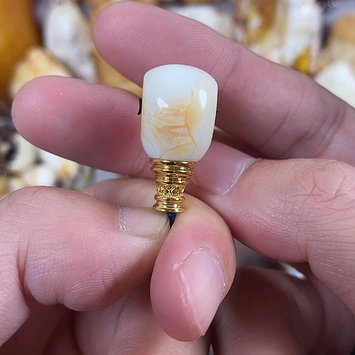 琥珀未镶嵌裸石我