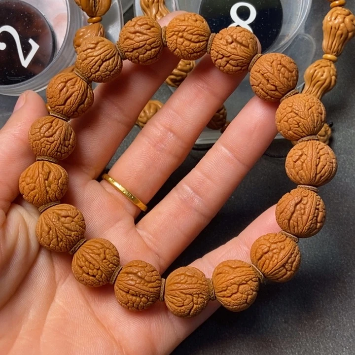 吊坠桃核陕西秦岭山桃核