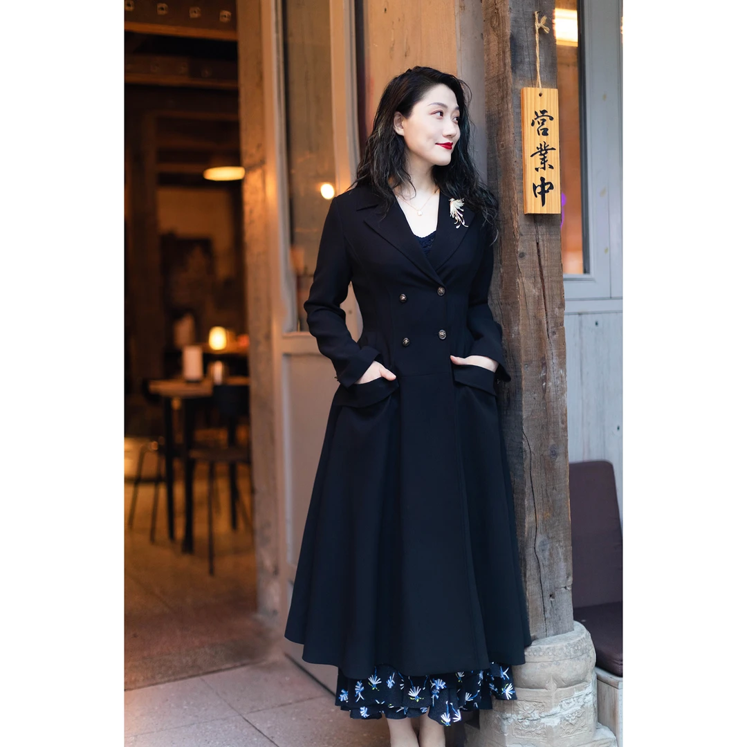 【六丑】新款高级时尚百搭女士通勤显瘦黑色四粒扣风衣308AFY0008