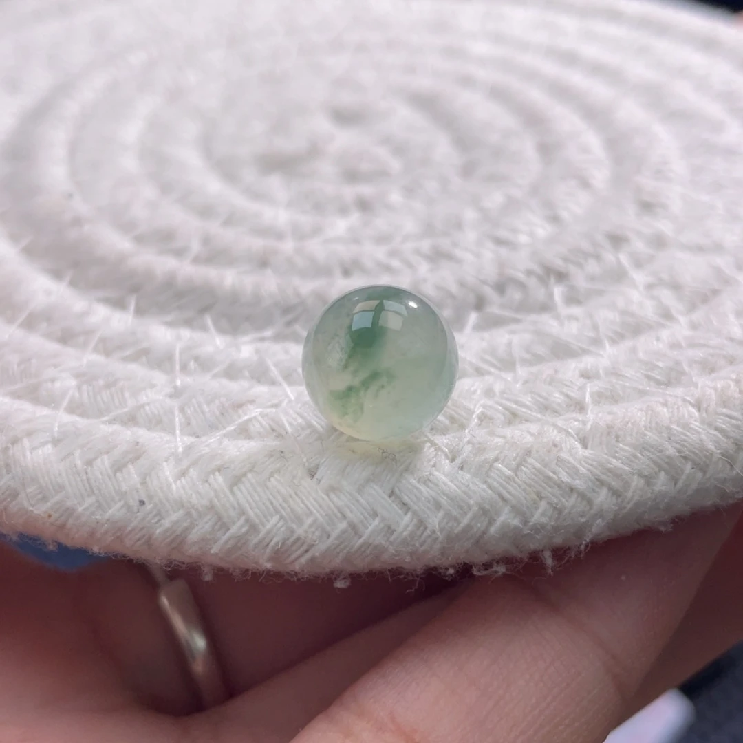 散珠翡翠特色冰飘绿花圆珠卡10.4mm