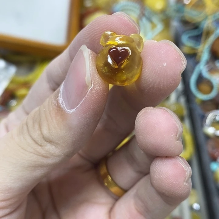 未镶嵌蜜蜡裸石吊坠