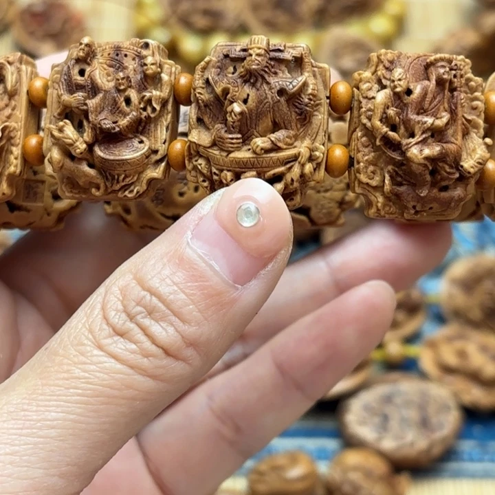 桃核雕刻地府手牌