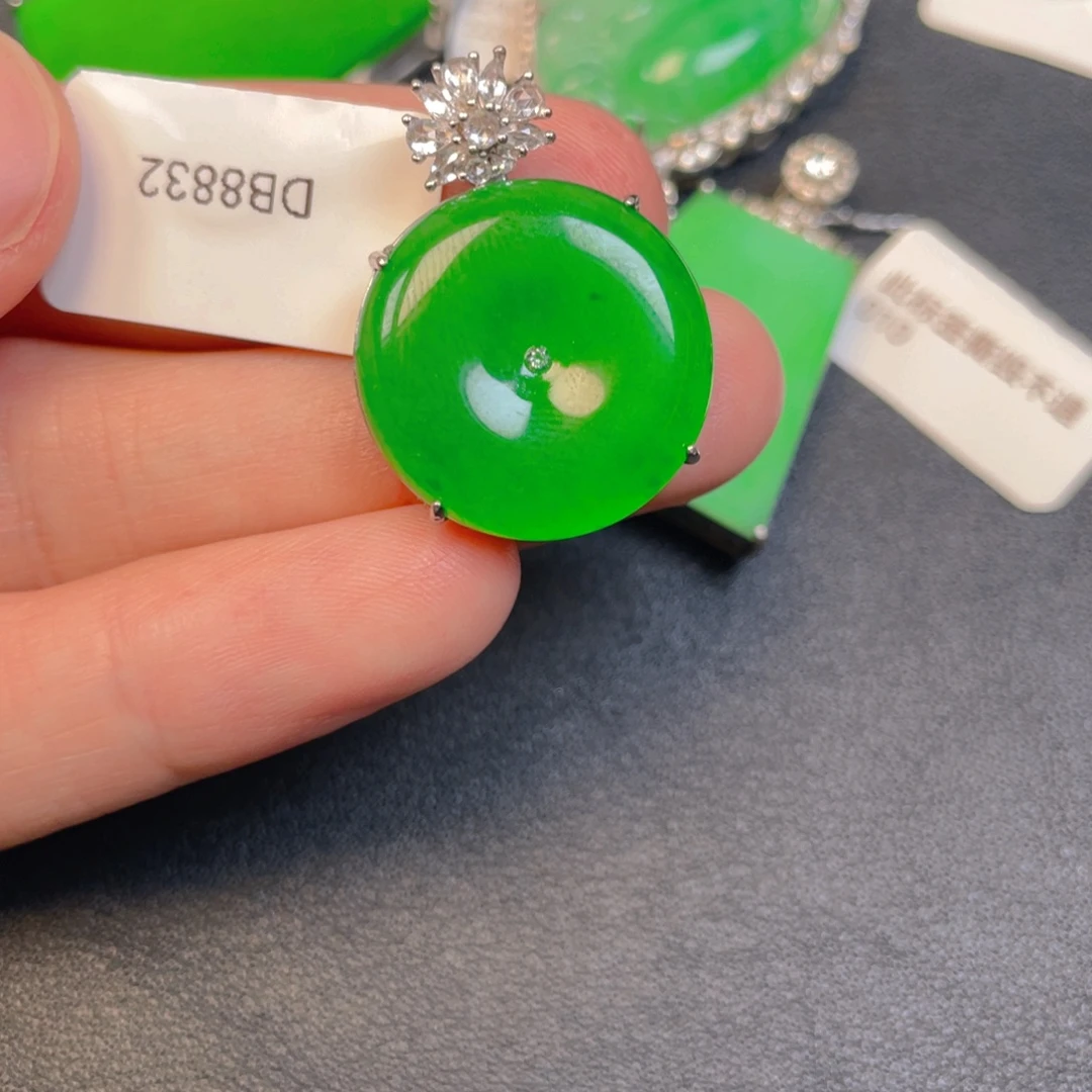 翡翠银S925镶嵌吊坠(不含链)