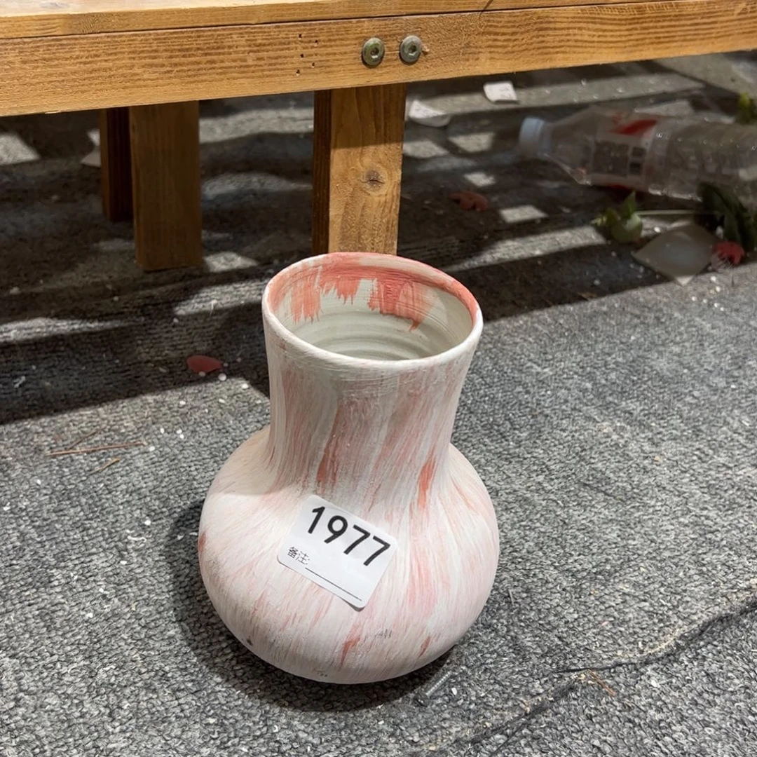 瓷片1977高17口7.5默认无孔