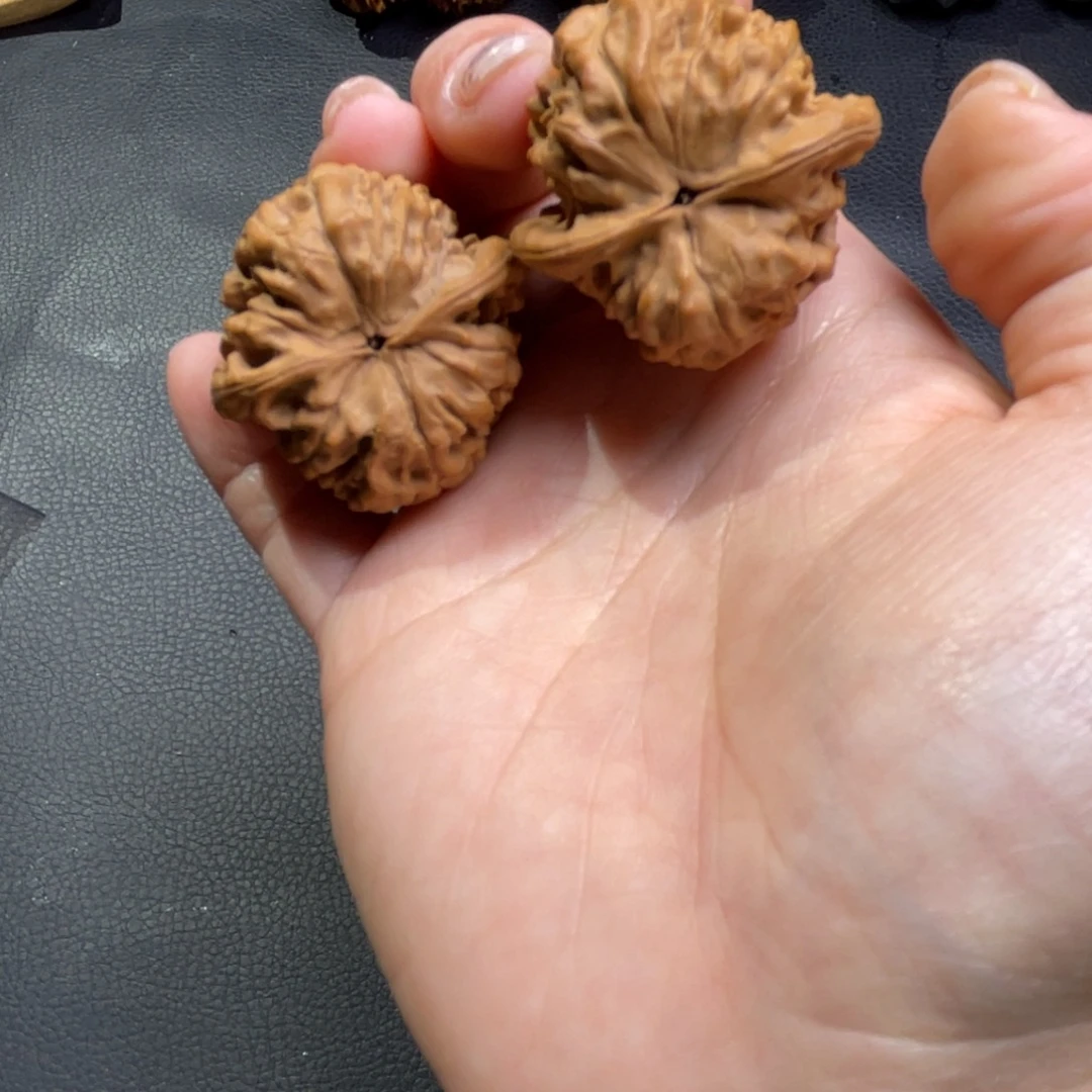 文玩核桃吊坠官帽