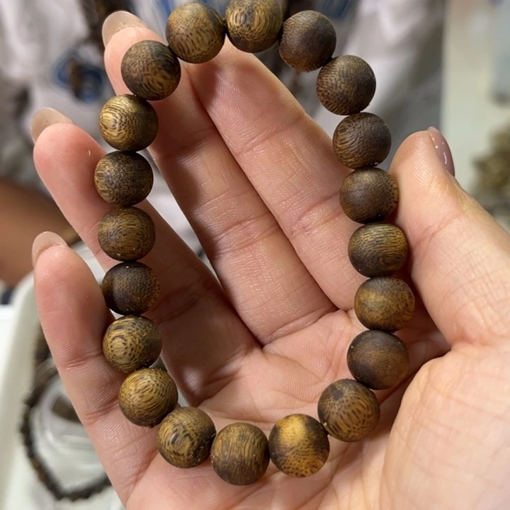 沉香手串1.0圆珠单圈7克+多样性发1