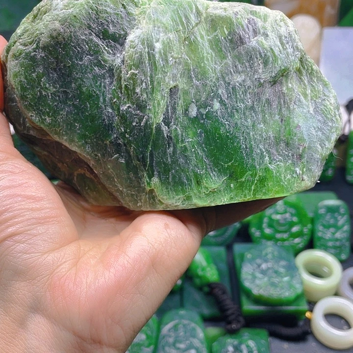 和田玉未镶嵌珠宝半成品