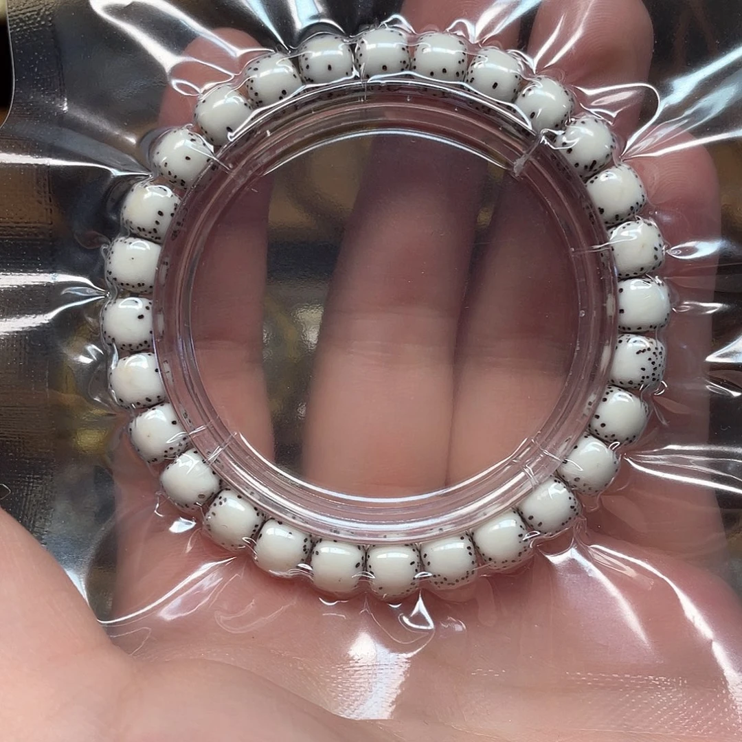 星月菩提手串星月菩提侧半壁留白原白8