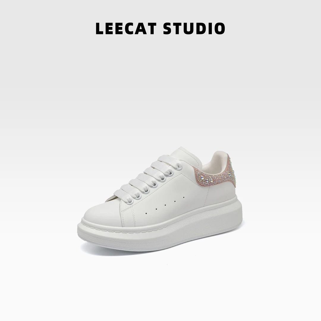 LeeCat Studio | 2025新款板鞋小白鞋银尾真皮增高女鞋W2410159
