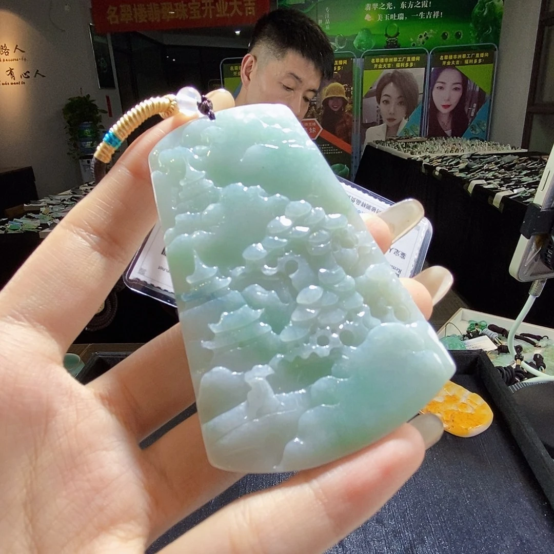 颈饰未镶嵌翡翠翡翠