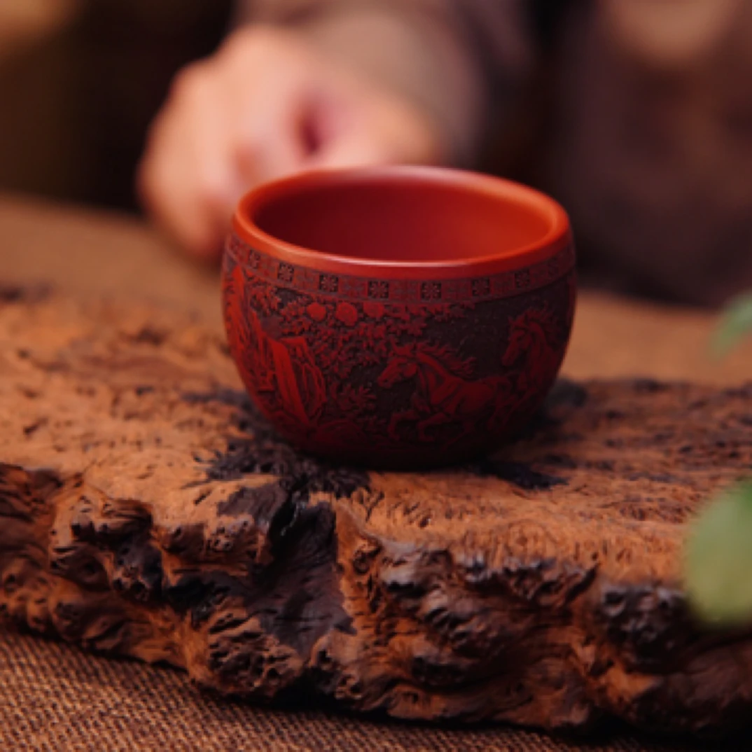 宜兴原矿紫砂 石红 八骏图