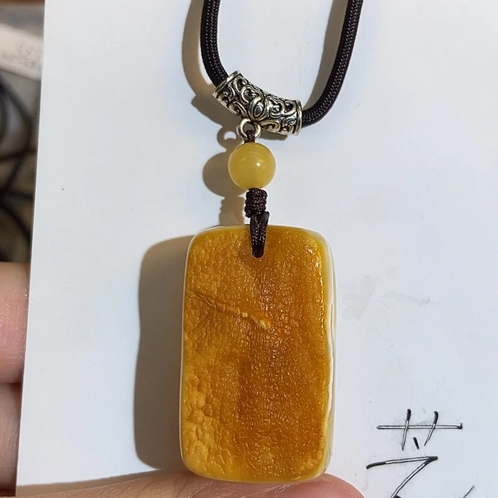 定制琥珀未镶嵌琥珀蜜蜡吊坠