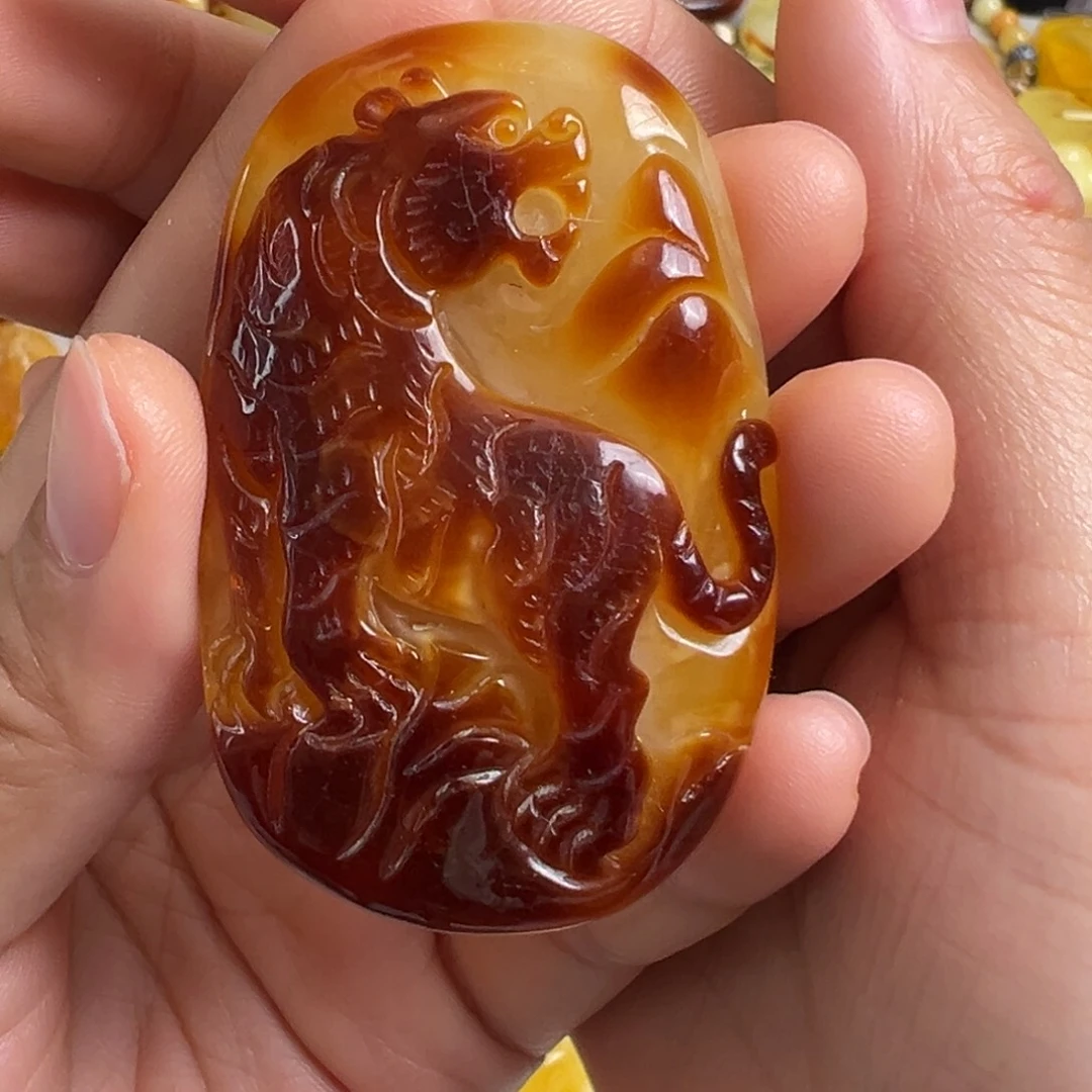 六***河蜜蜡未镶嵌裸石蜜蜡