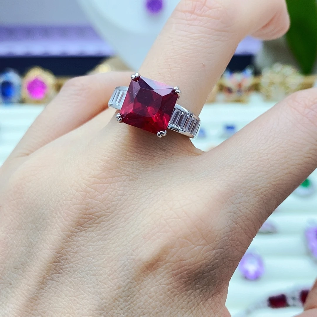 未镶嵌戒指红宝石