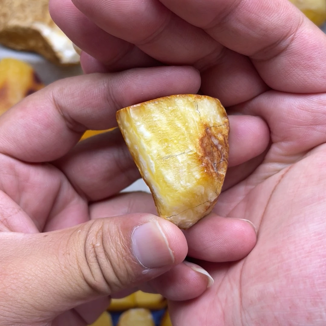 定制蜜蜡未镶嵌w**.原石