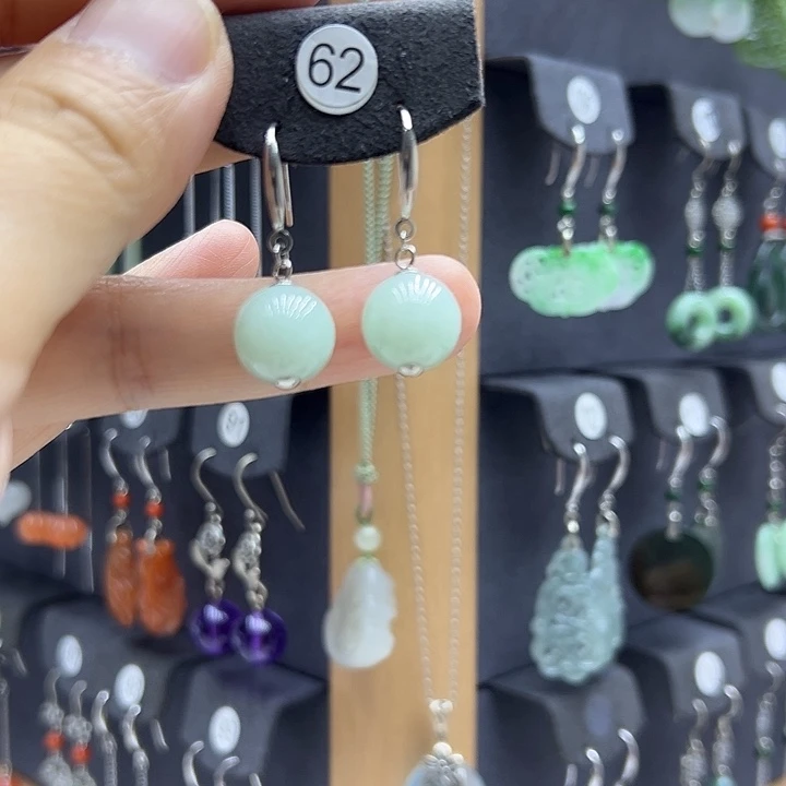 越***好银S925镶嵌翡翠耳饰