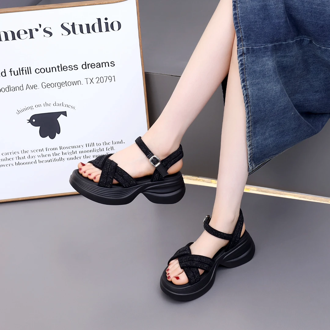 513达思图凉鞋2025夏季新款水钻休闲厚底法式气质时装凉鞋女