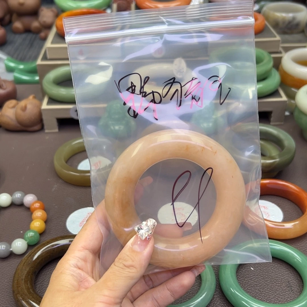 未镶嵌手镯石英岩玉野*王