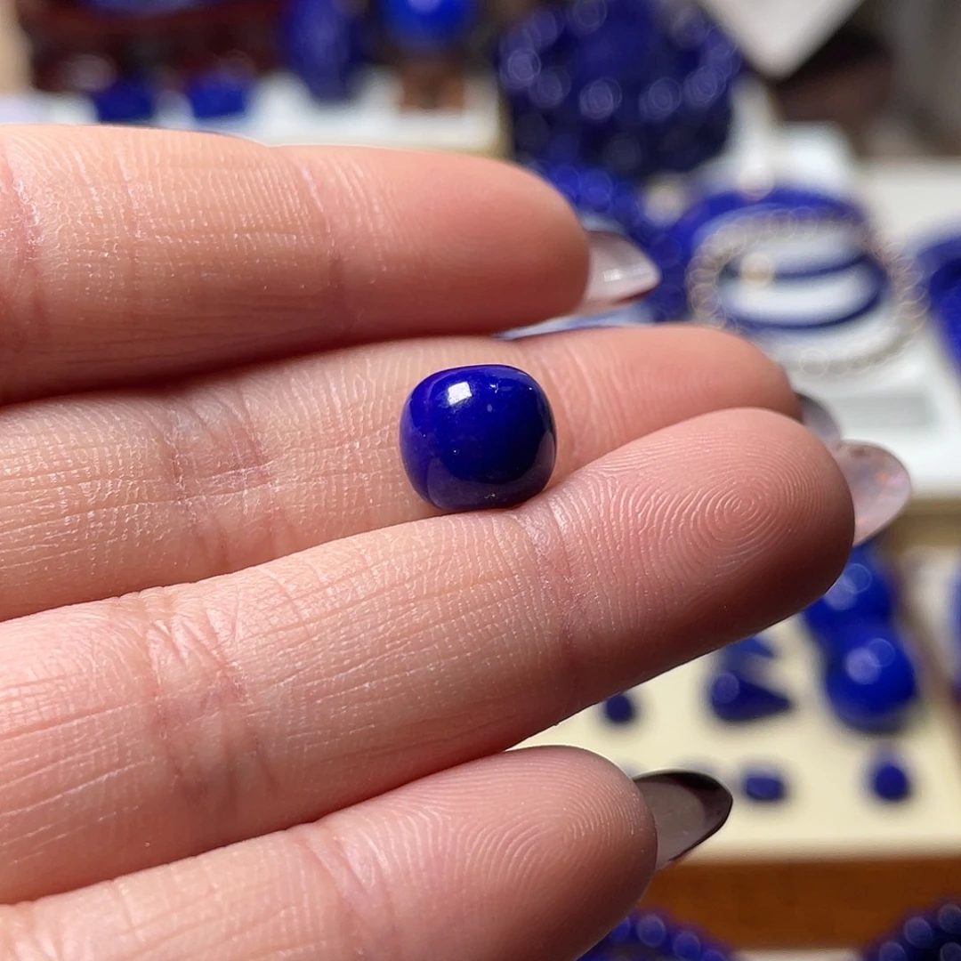 延***才青金石未镶嵌10mm