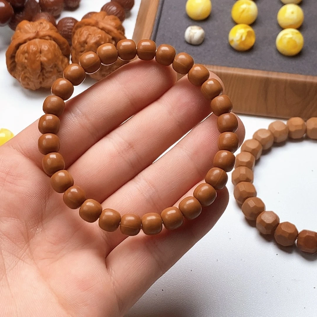 孟***面吊坠桃核全品老型