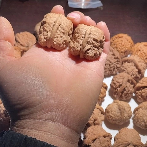 文玩核桃把件一帆风顺
