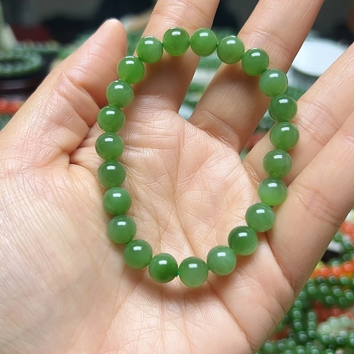 和田玉（碧玉）未镶嵌手链