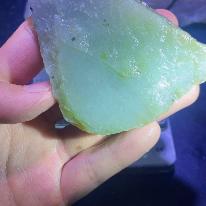 和田玉（糖玉）未镶嵌珠宝半成品