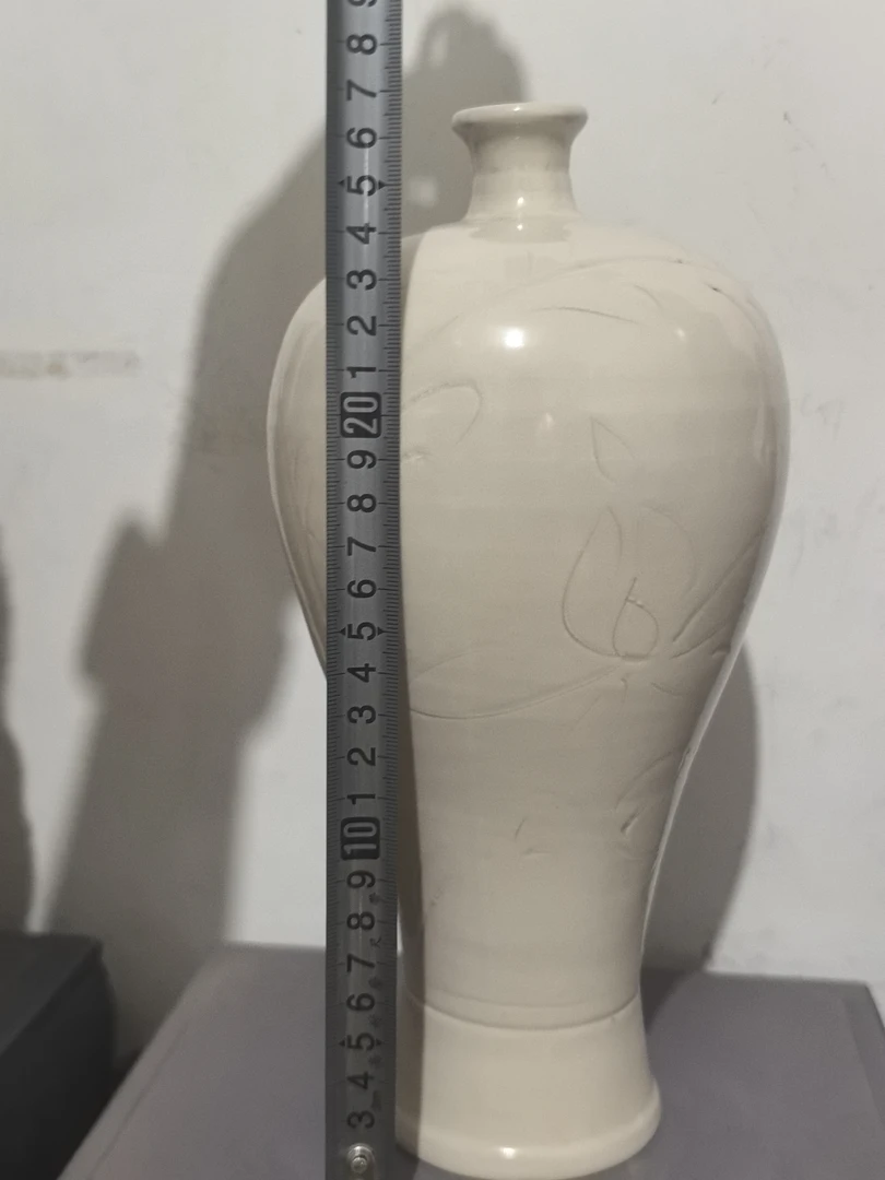 定窑白瓷仿宋刻花陶瓷梅瓶摆件
