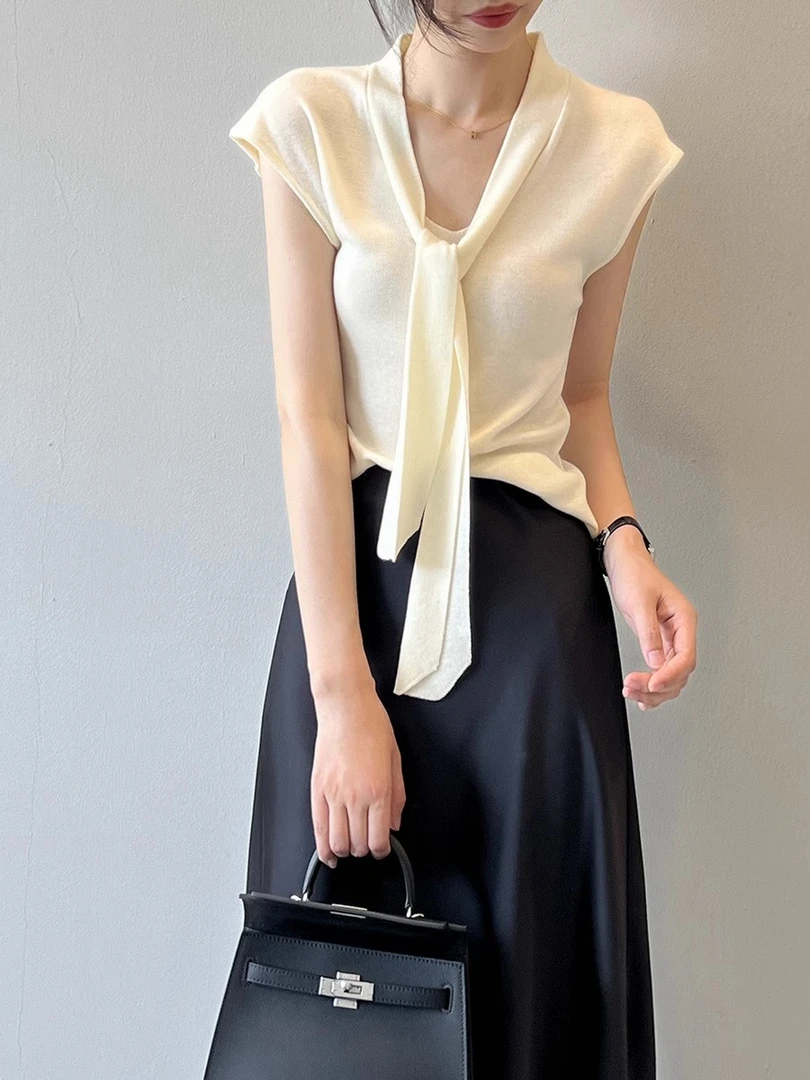 网红博主穿搭复古法式V领短袖正肩设计感洋气别致绑带针织衫上衣