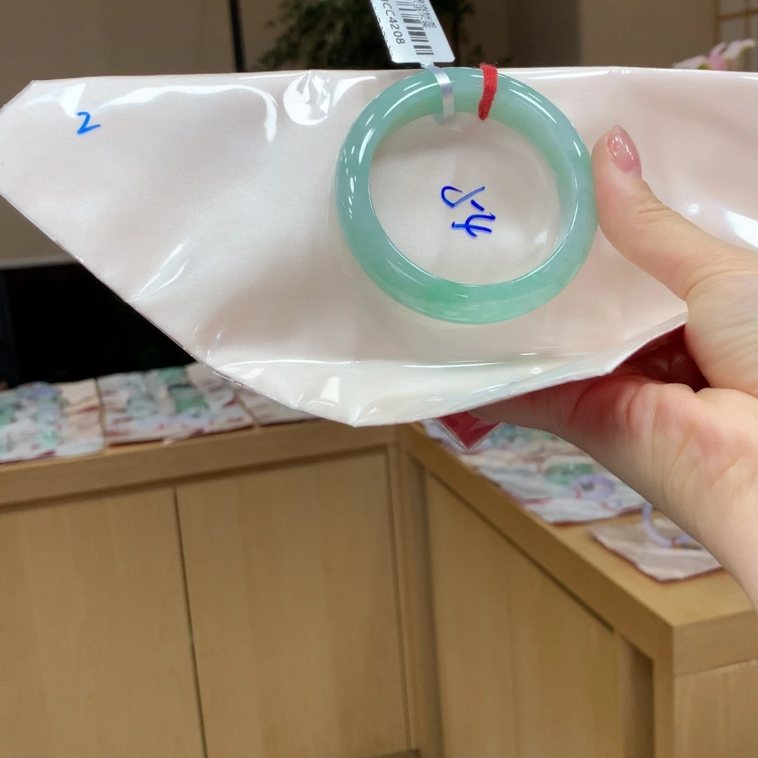 未镶嵌手镯翡翠不退不换