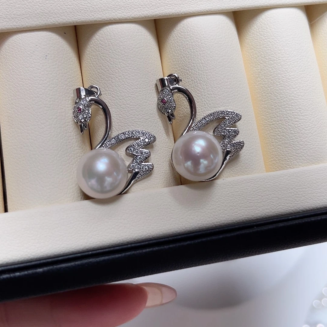 颈饰未镶嵌淡水珍珠