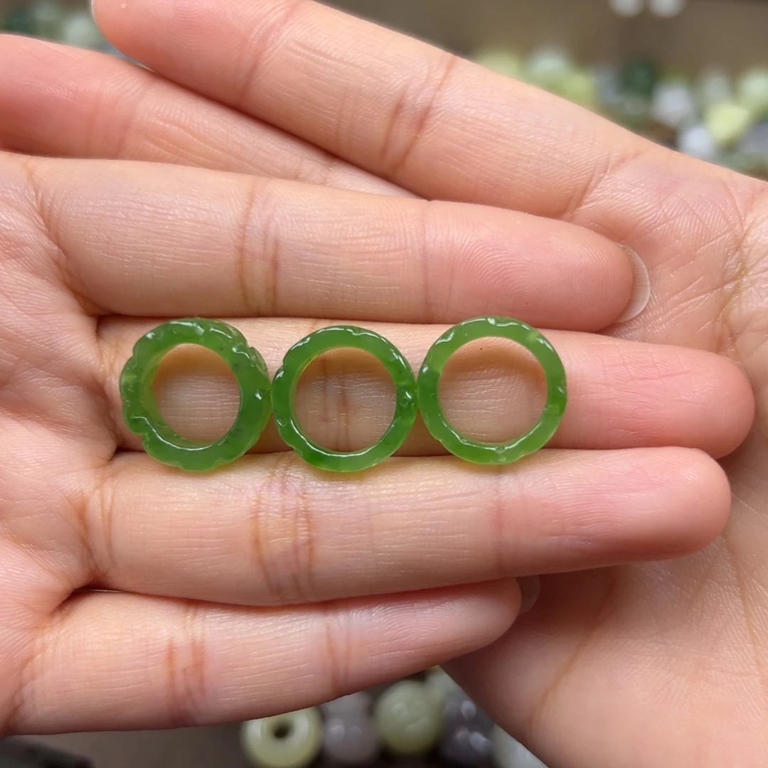 和田玉未镶嵌颈饰168一个多样性发其一