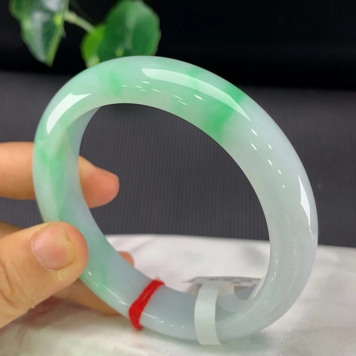 翡翠未镶嵌手镯正圈57-58