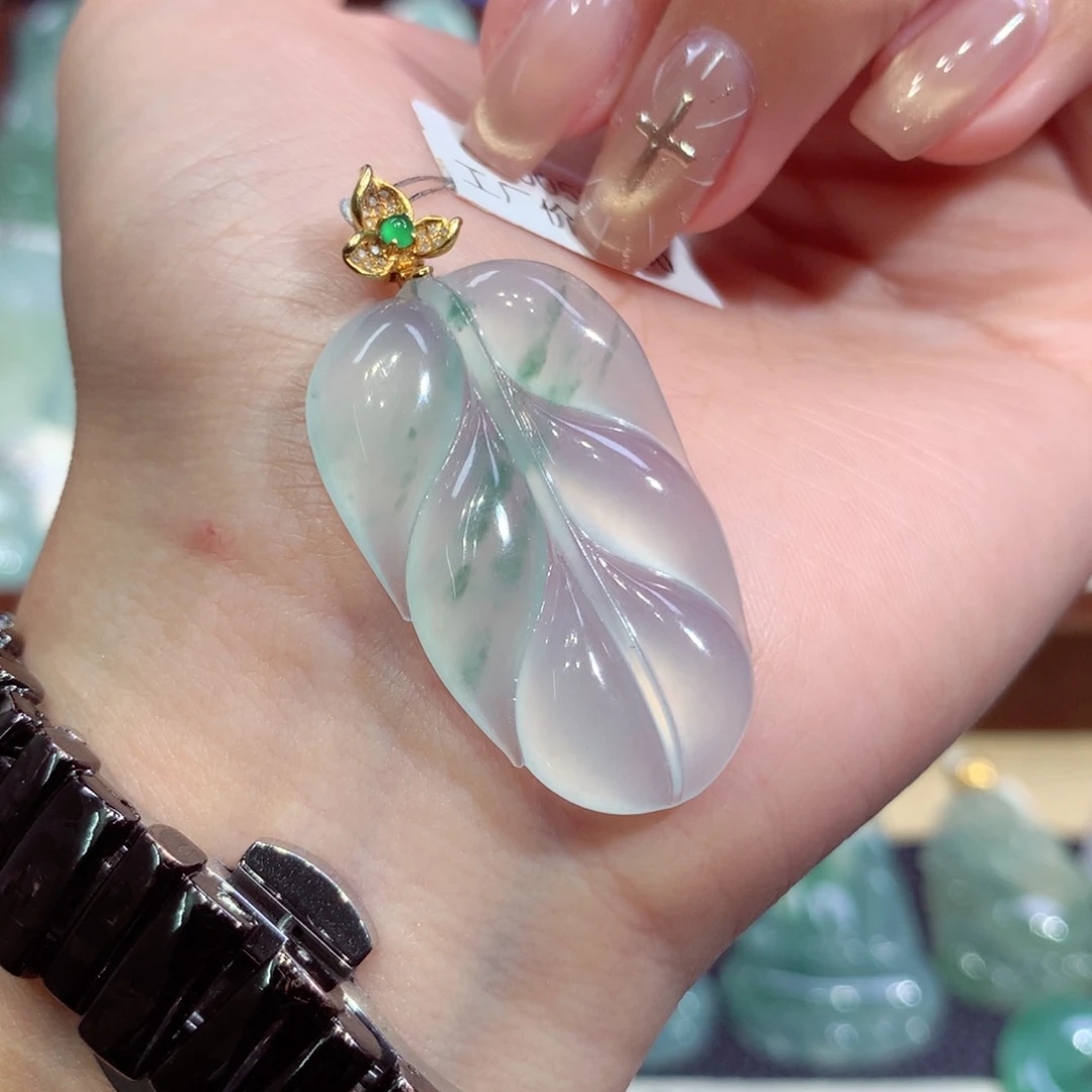 吊坠(不含链)18K金镶嵌翡翠