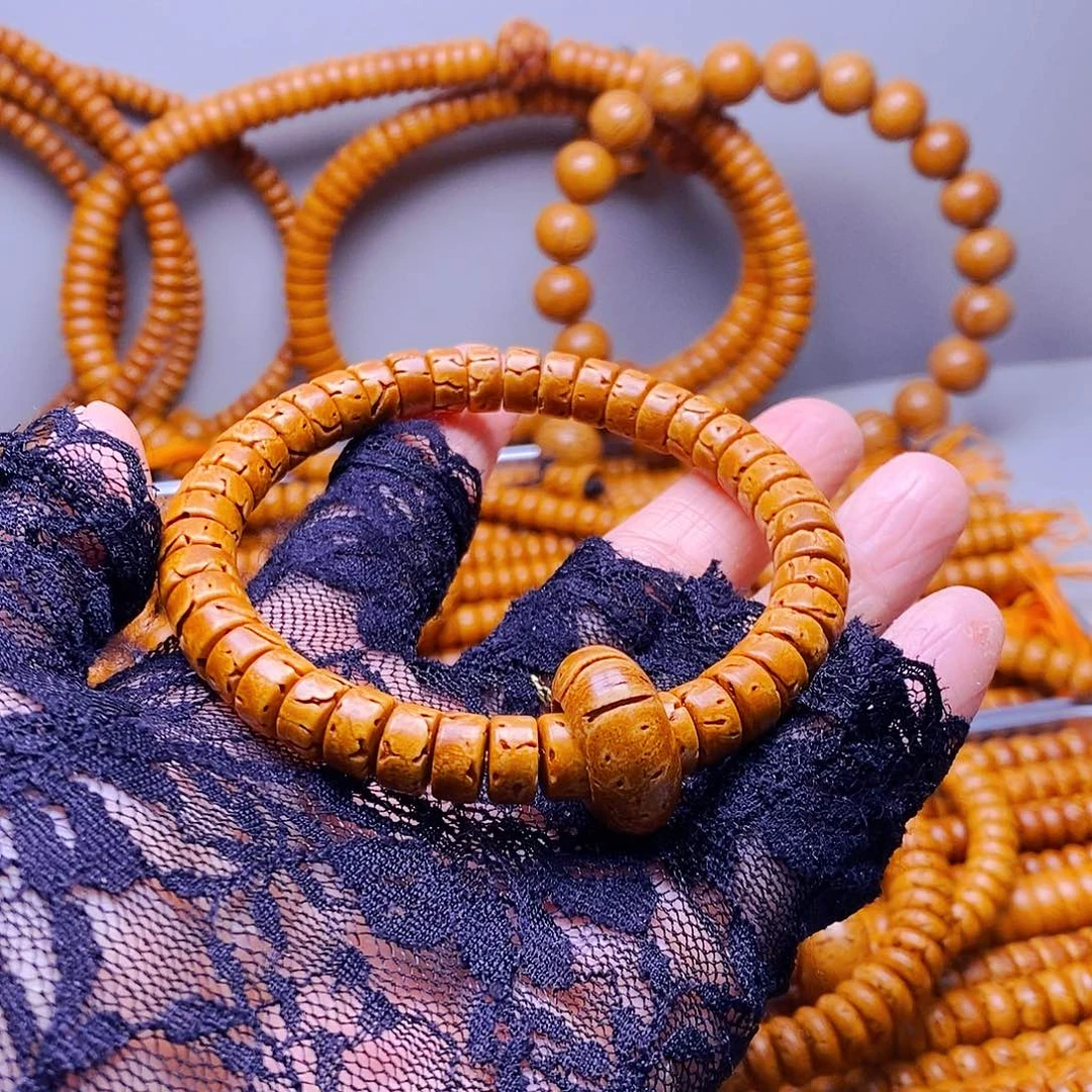 吊坠桃核4乘8奶片手串精品48