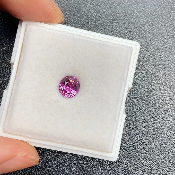 蓝宝石裸石无烧1.52克拉