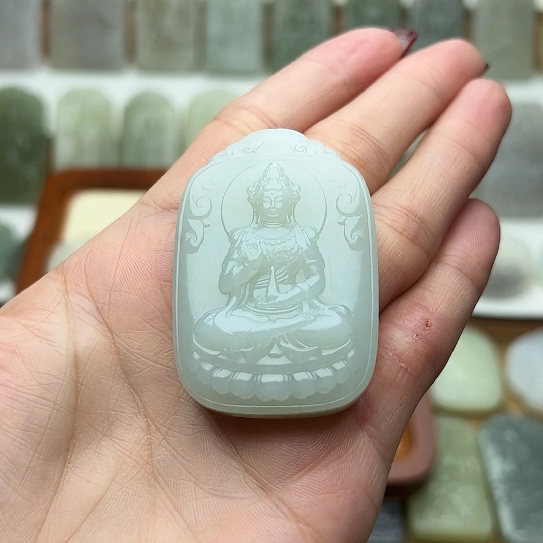 美***好和田玉未镶嵌颈饰