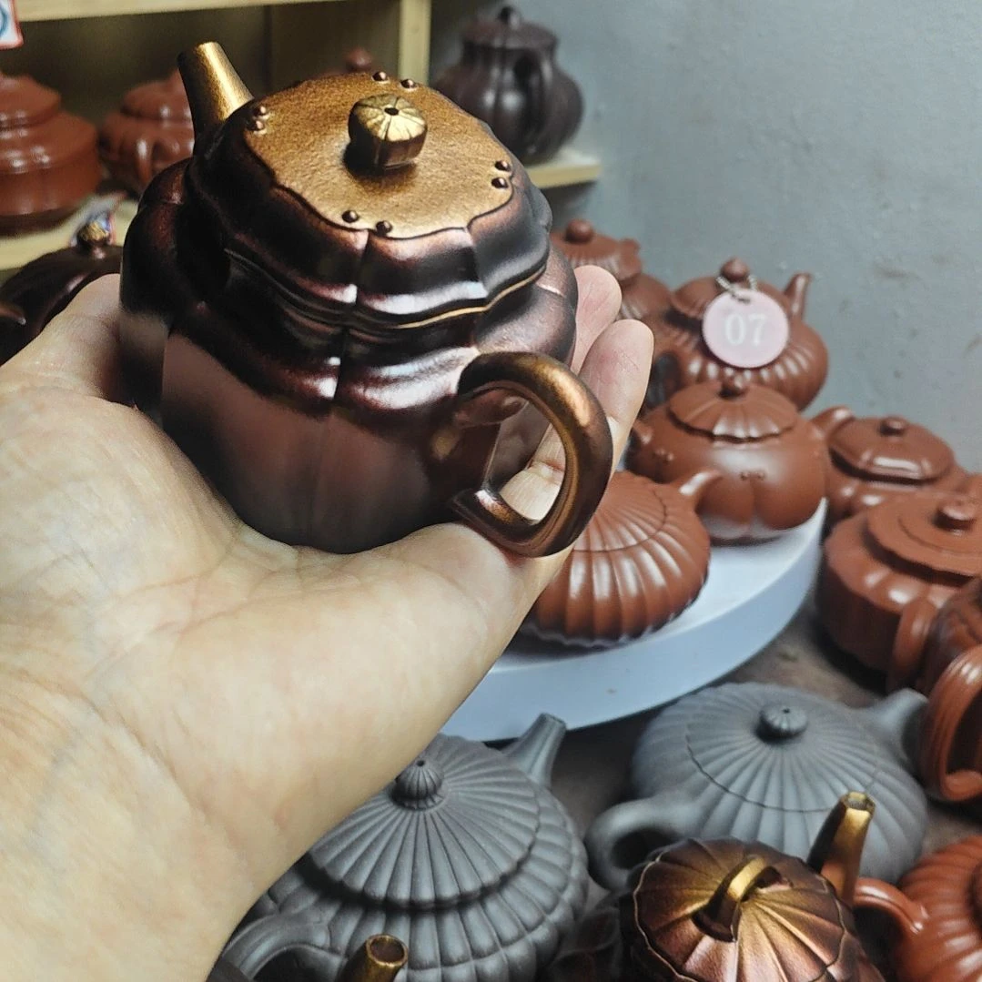 宜兴紫砂壶紫泥贝壳烧容量一佰四十CC