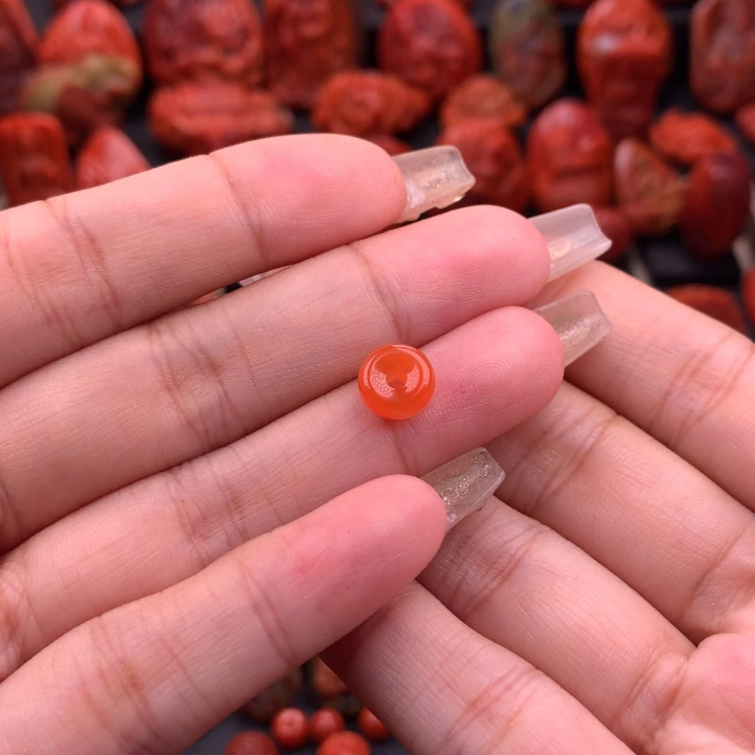 南红玛瑙南红川料保山扣子8.6mm未镶嵌