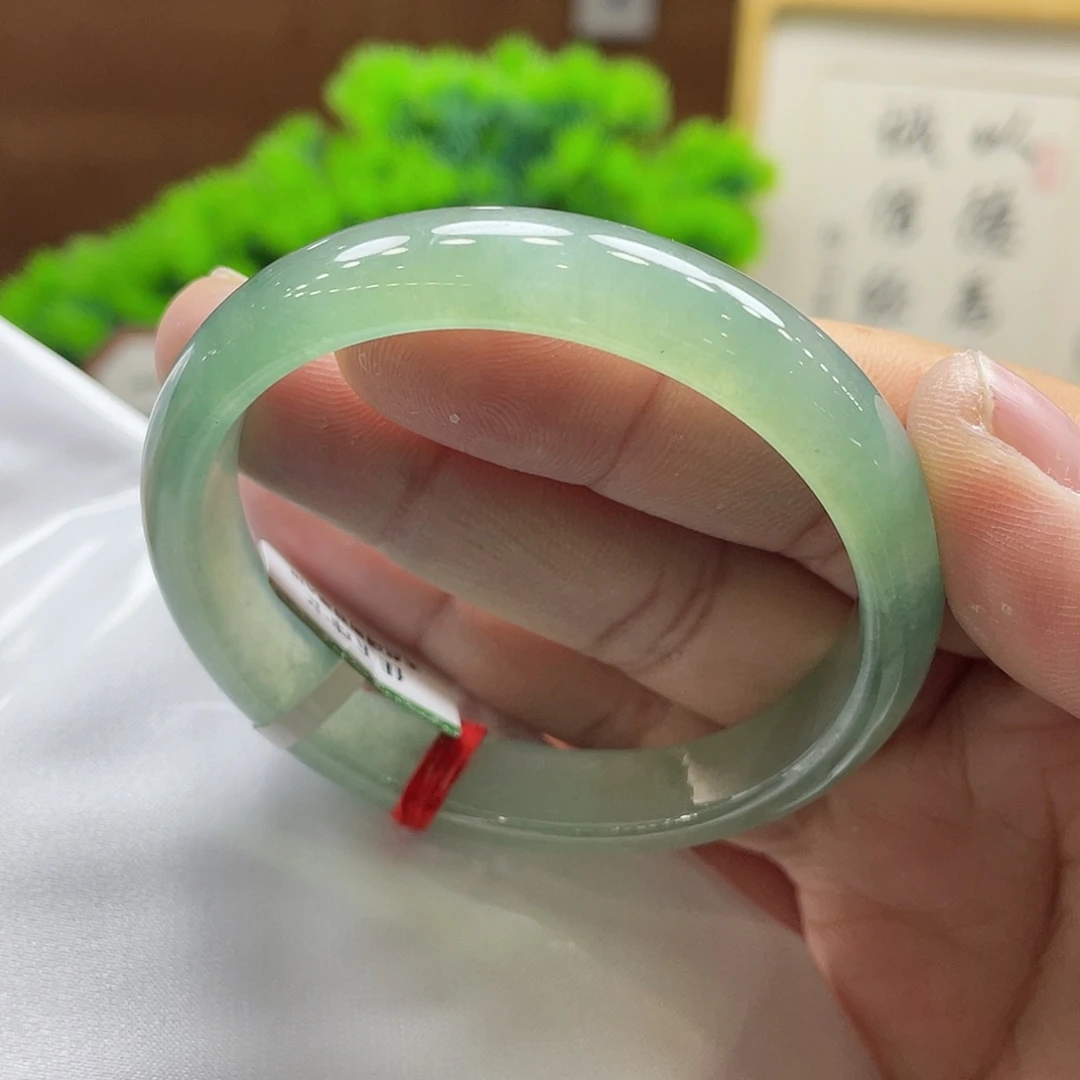 翡翠手镯未镶嵌63 号链接