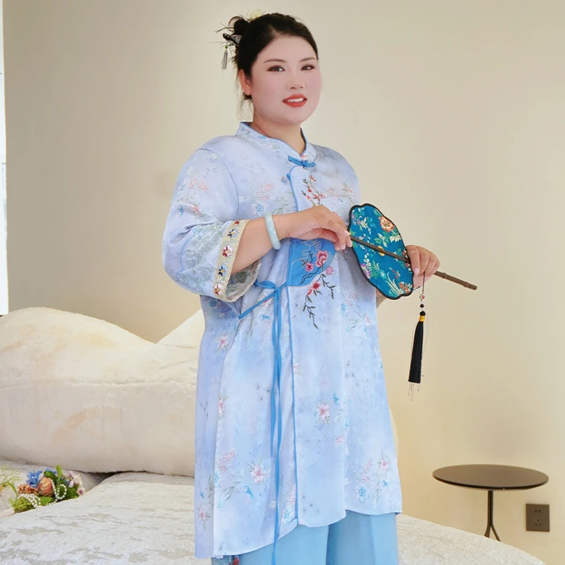 【秋水蓝】220斤国风长款女装宽松显瘦胖刺绣款八分袖加大码上衣