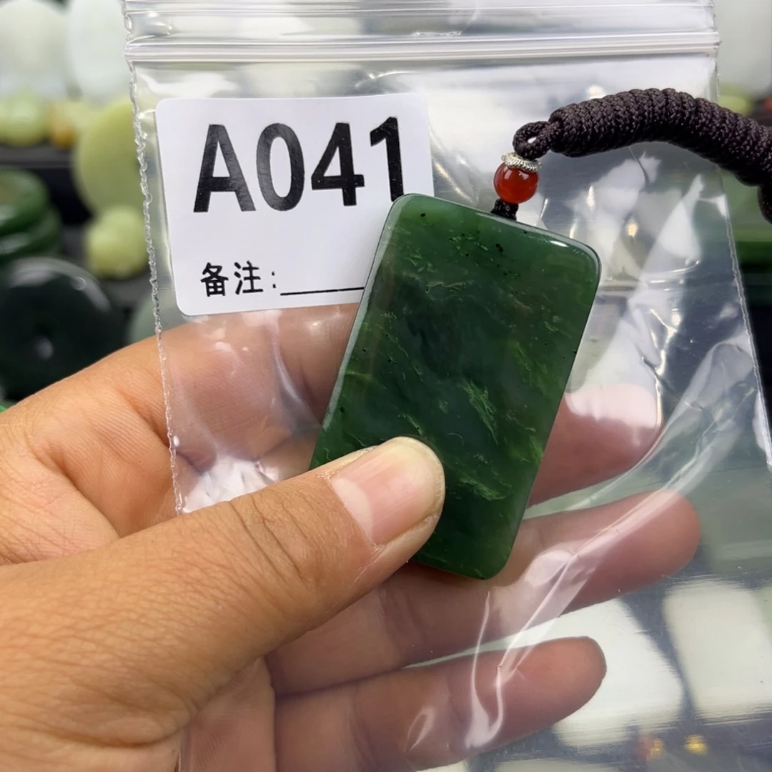 和田玉未镶嵌珠宝半成品