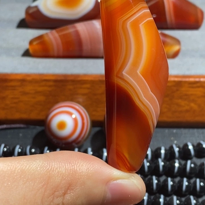 未镶嵌颈饰玛瑙/玉髓