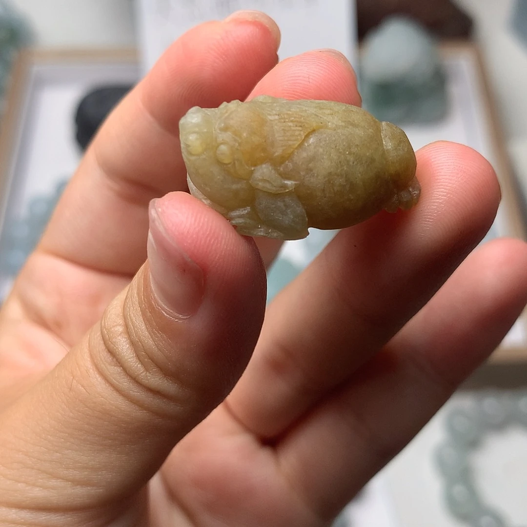 定制翡翠未镶嵌从**无珠子