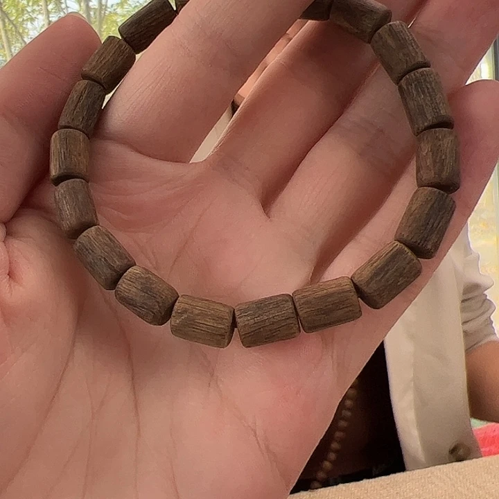 沉香手串沉水桶珠单圈9克