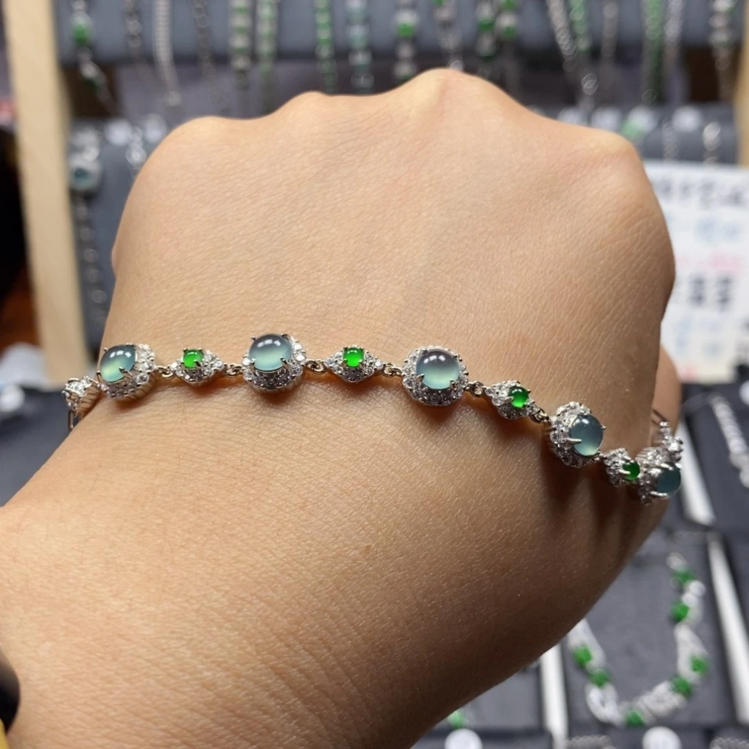 翡翠颈饰银S925镶嵌64手链