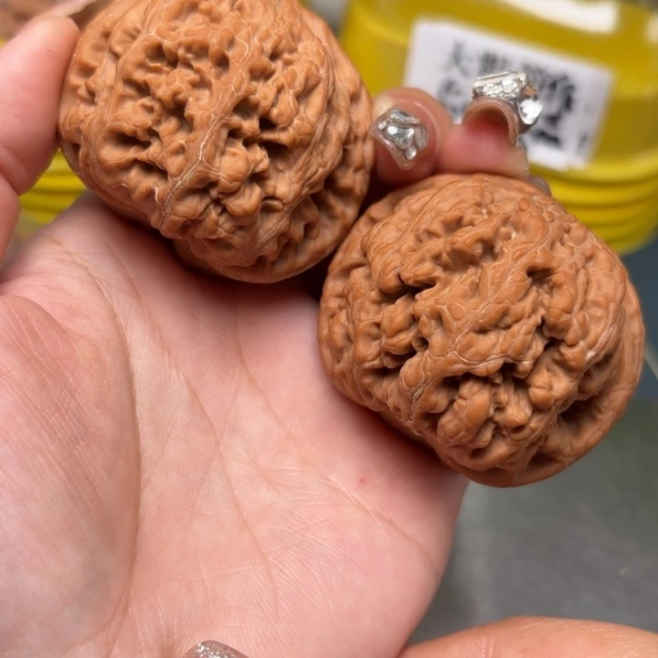 文玩核桃吊坠50-33031-02