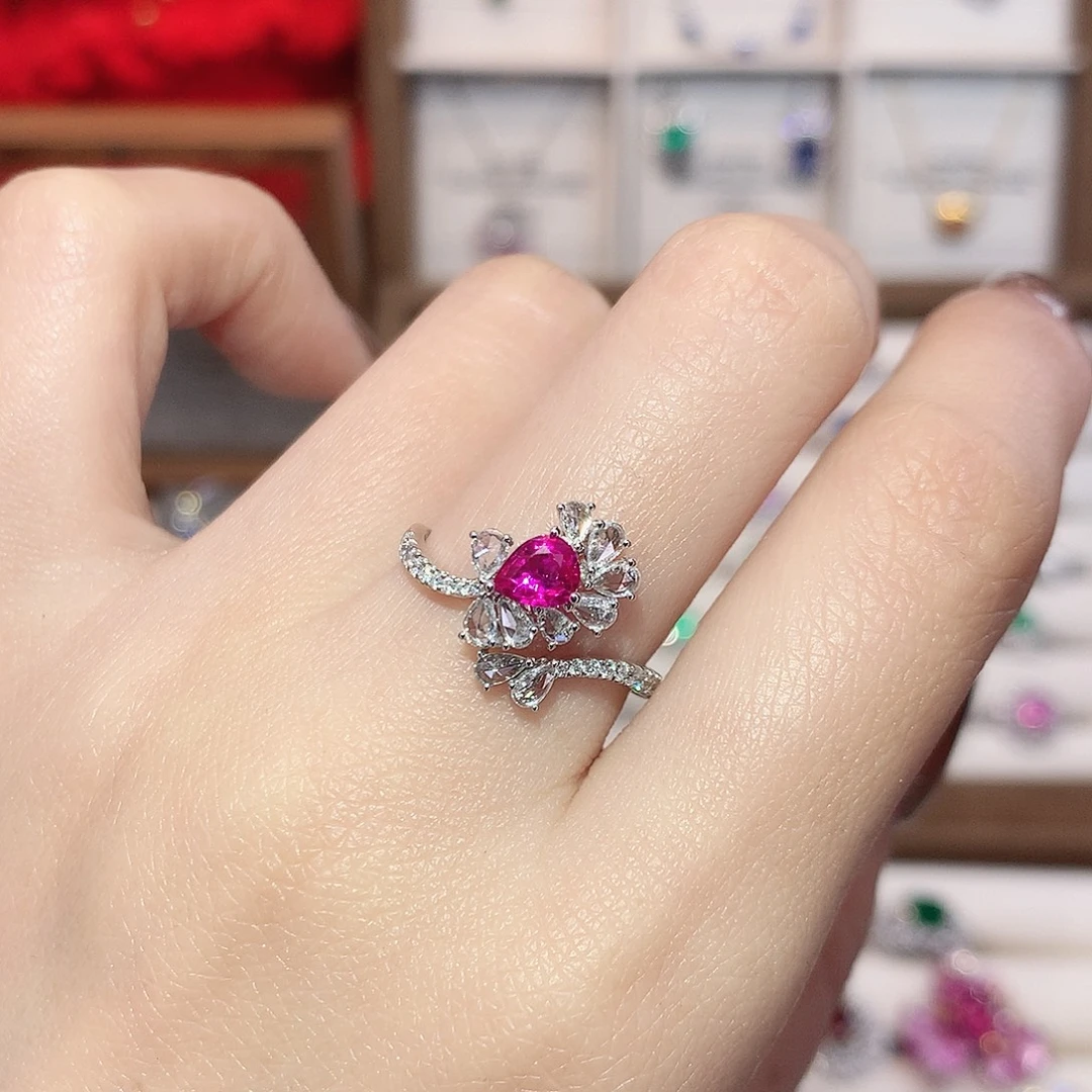 18K金镶嵌戒指红宝石0.54ct/天然宝石/七天无理由