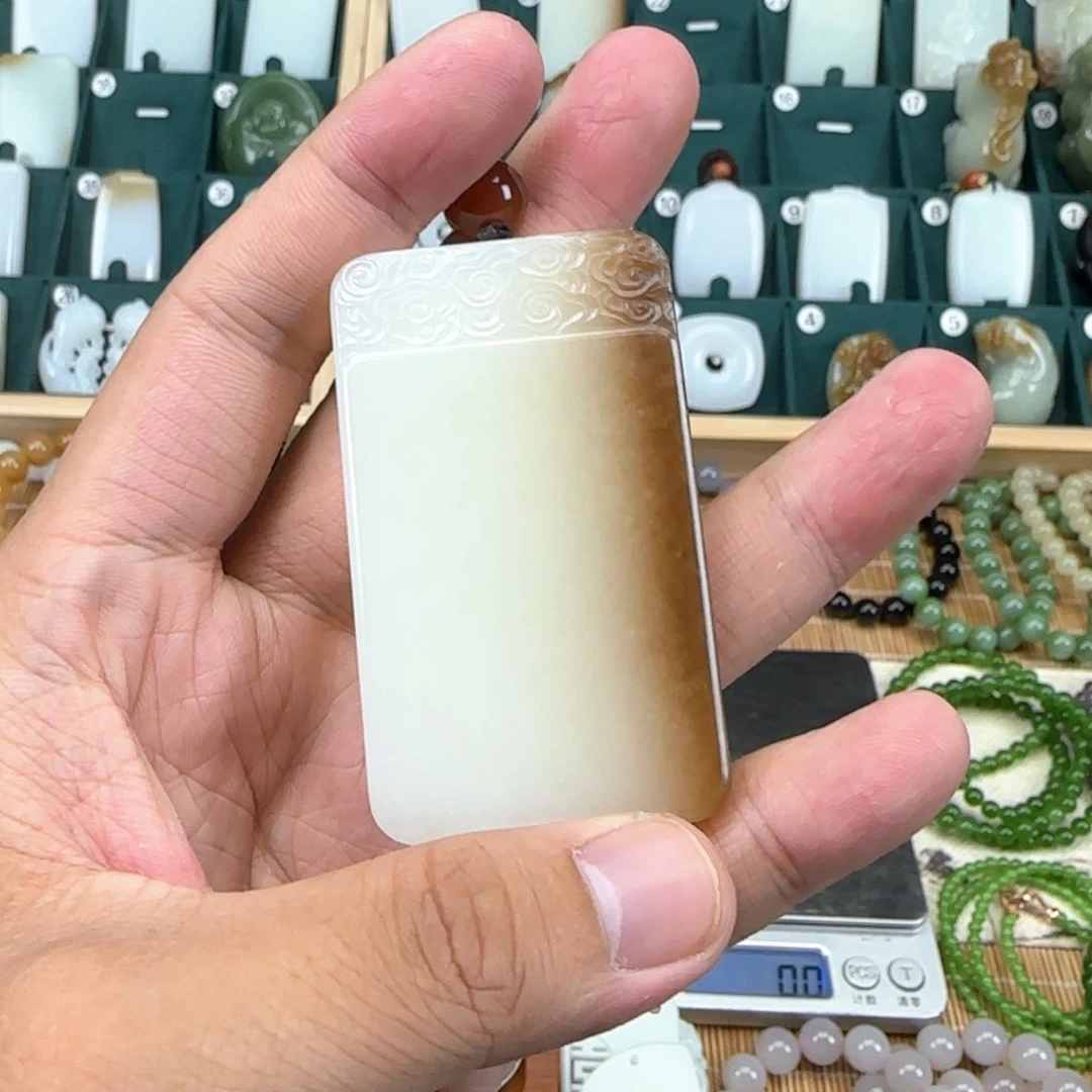 和田玉挂件未镶嵌