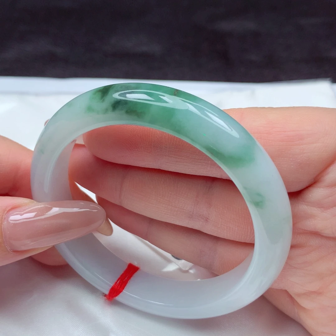 翡翠未镶嵌手镯手镯55